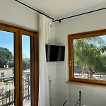 Pensión Paradise Palmera 4*